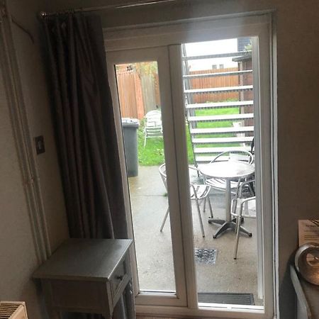 Private Double Room With Garden Ipswich Exterior foto