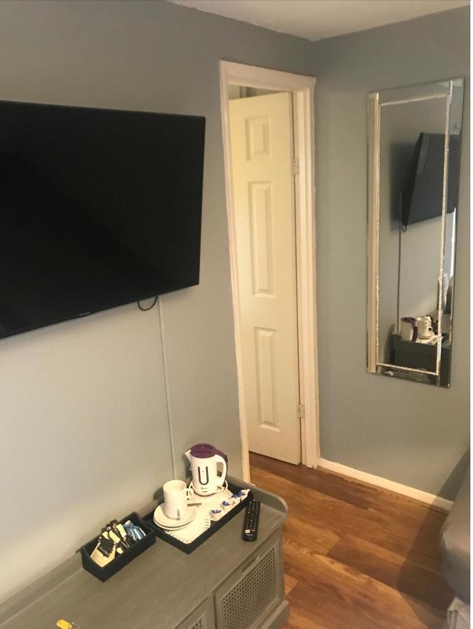 Private Double Room With Garden Ipswich Exterior foto
